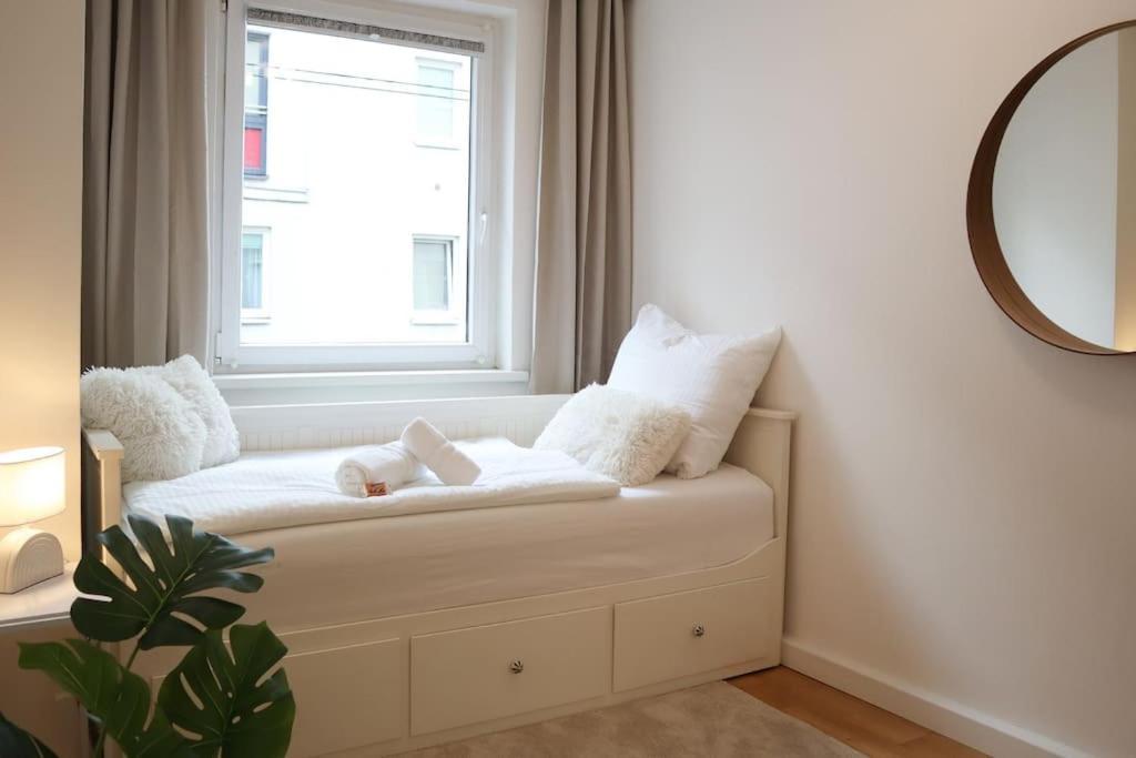 Charming, Modern & Spacious Apartment Wien Eksteriør billede